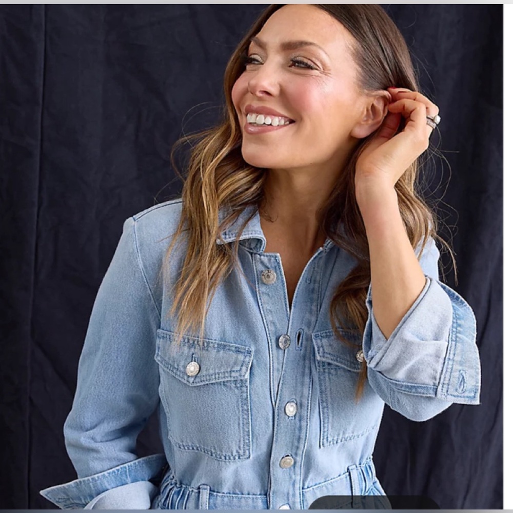 Denim  Jean Jumpsuit in Vintage Wash LOFT - Picture 3 of 4